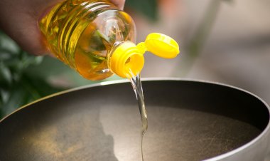 खाने तेलको मुल्य घटयो