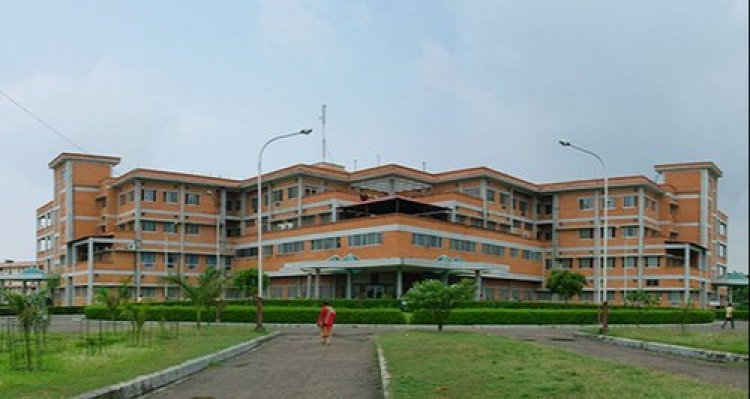 नेपालगञ्ज मेडिकल कलेजको आधा शेयर सुनील शर्माले किन्ने